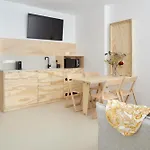 Feelfree Antiguo Affittacamere 3*